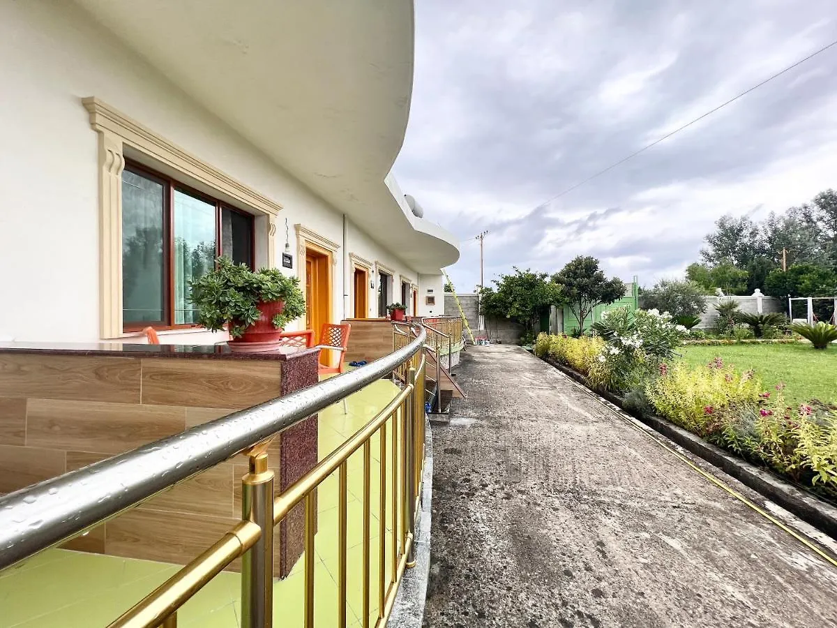 Rrotull Ponari Apartments